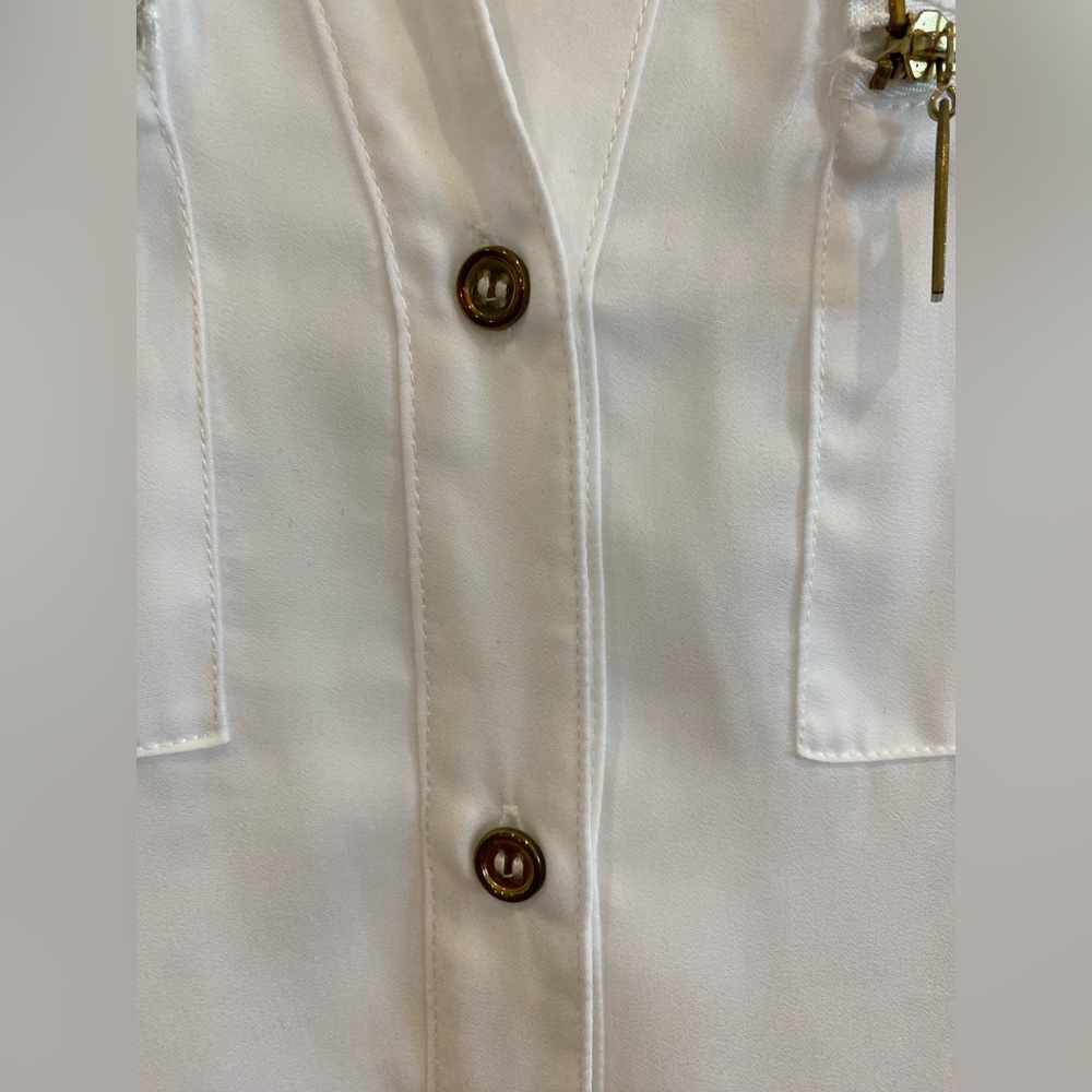 Liz Lange white tunic shirt - Picture 3 of 6